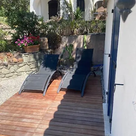 Cabanon D'amata Saint-Raphael (Var)